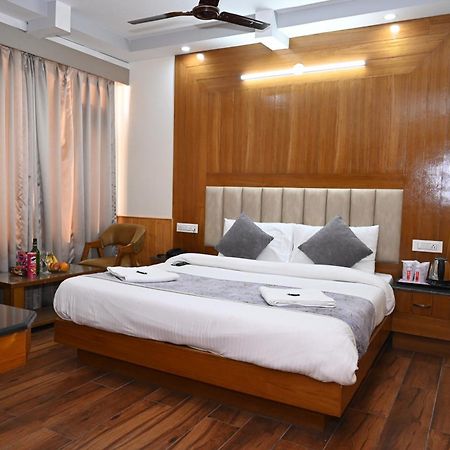 Hotel Lee Green Manali  Bagian luar foto